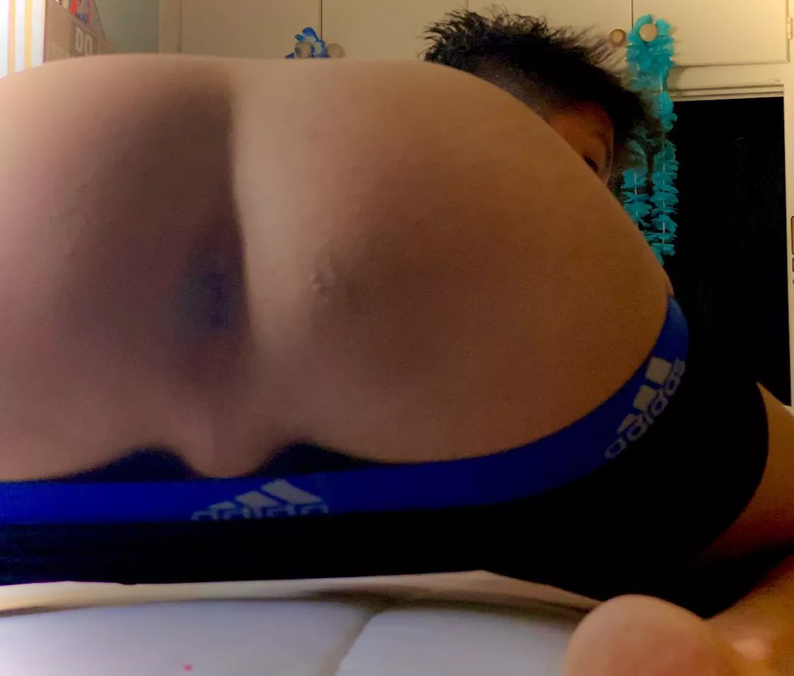 How’s the view🥴 posted by Dramatic-Ranger-9169