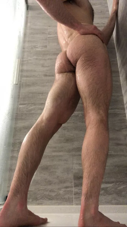 How’s the view from down there? by ConnorTheOtter69