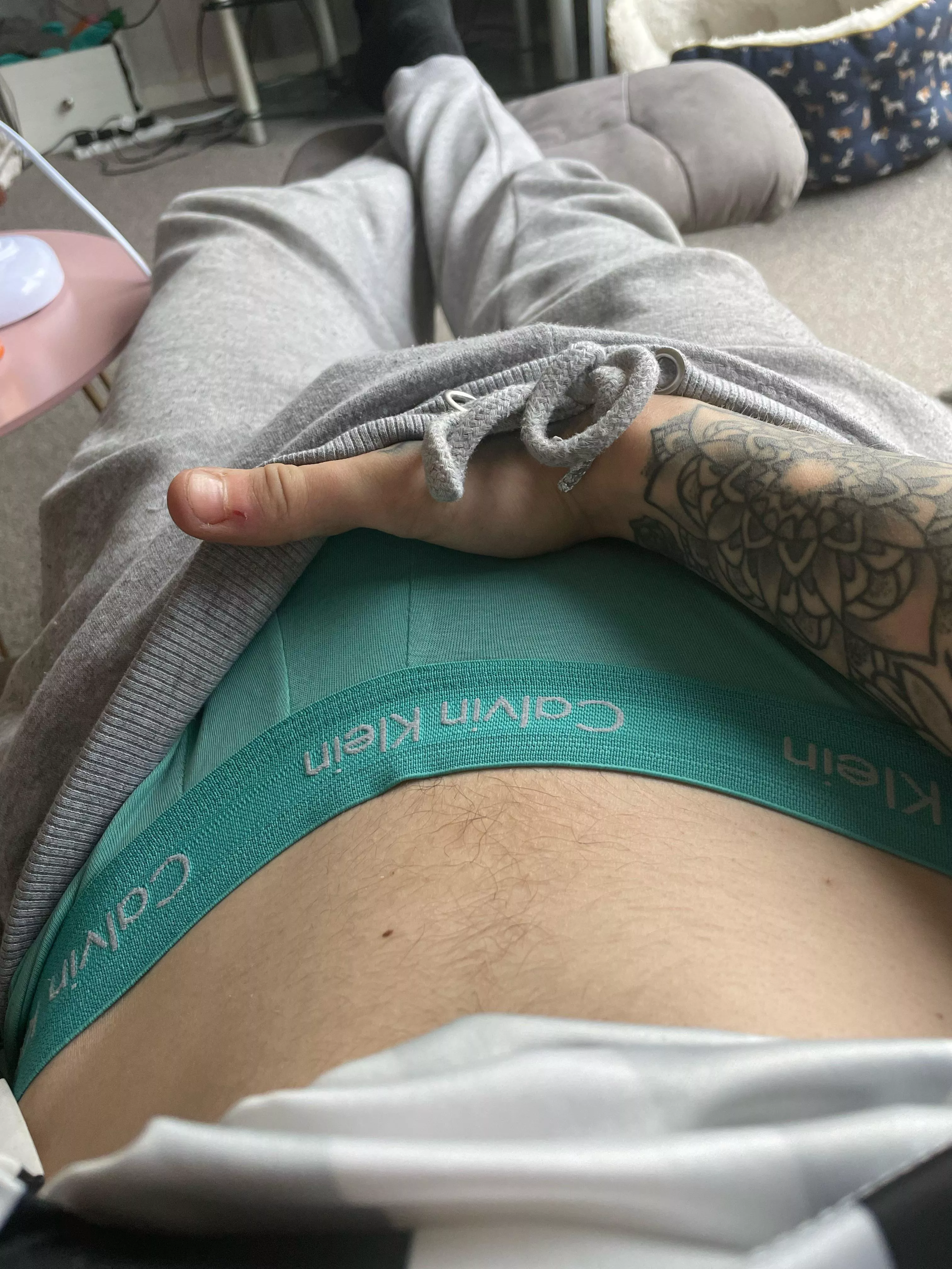 How’s this?🤷🏻‍♂️👀 posted by owendemps