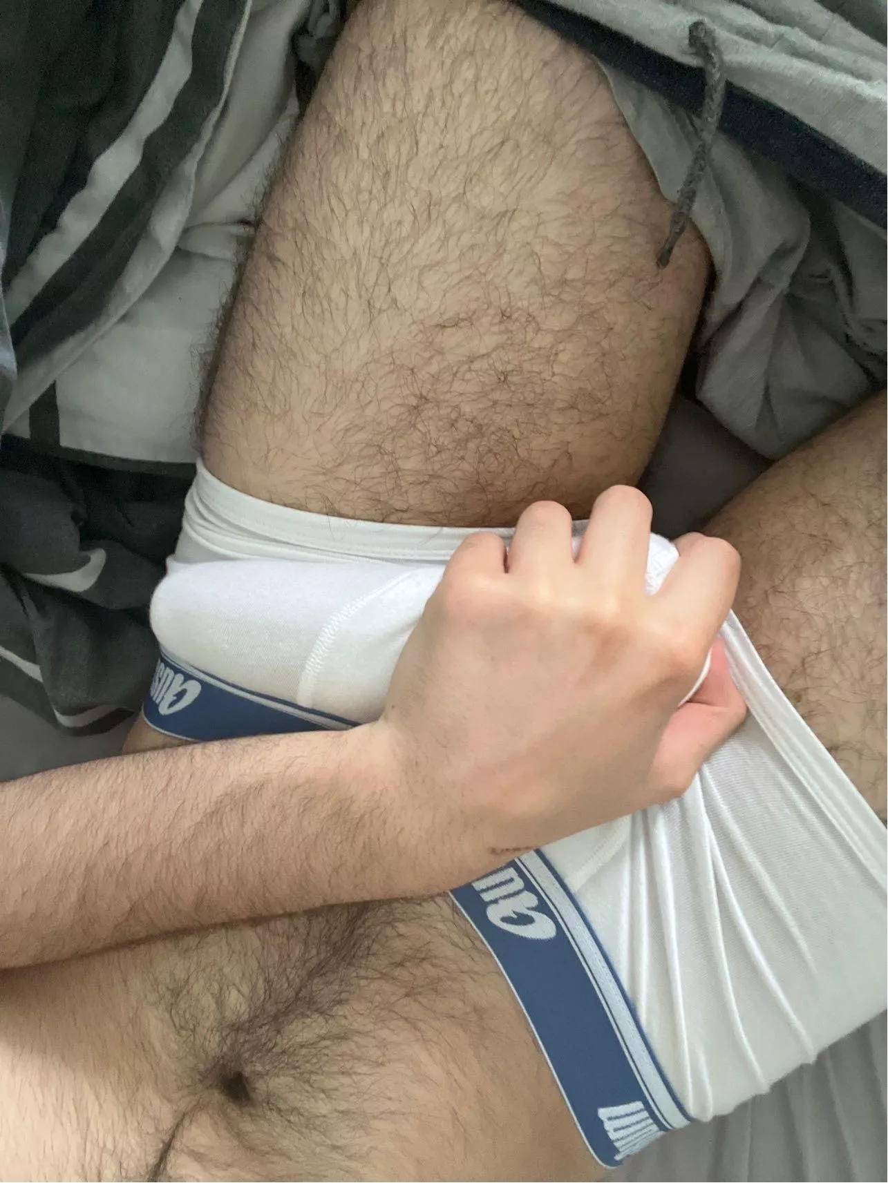 How’s this for an outline I think it’s pretty prominent posted by Lower-Highlight5814