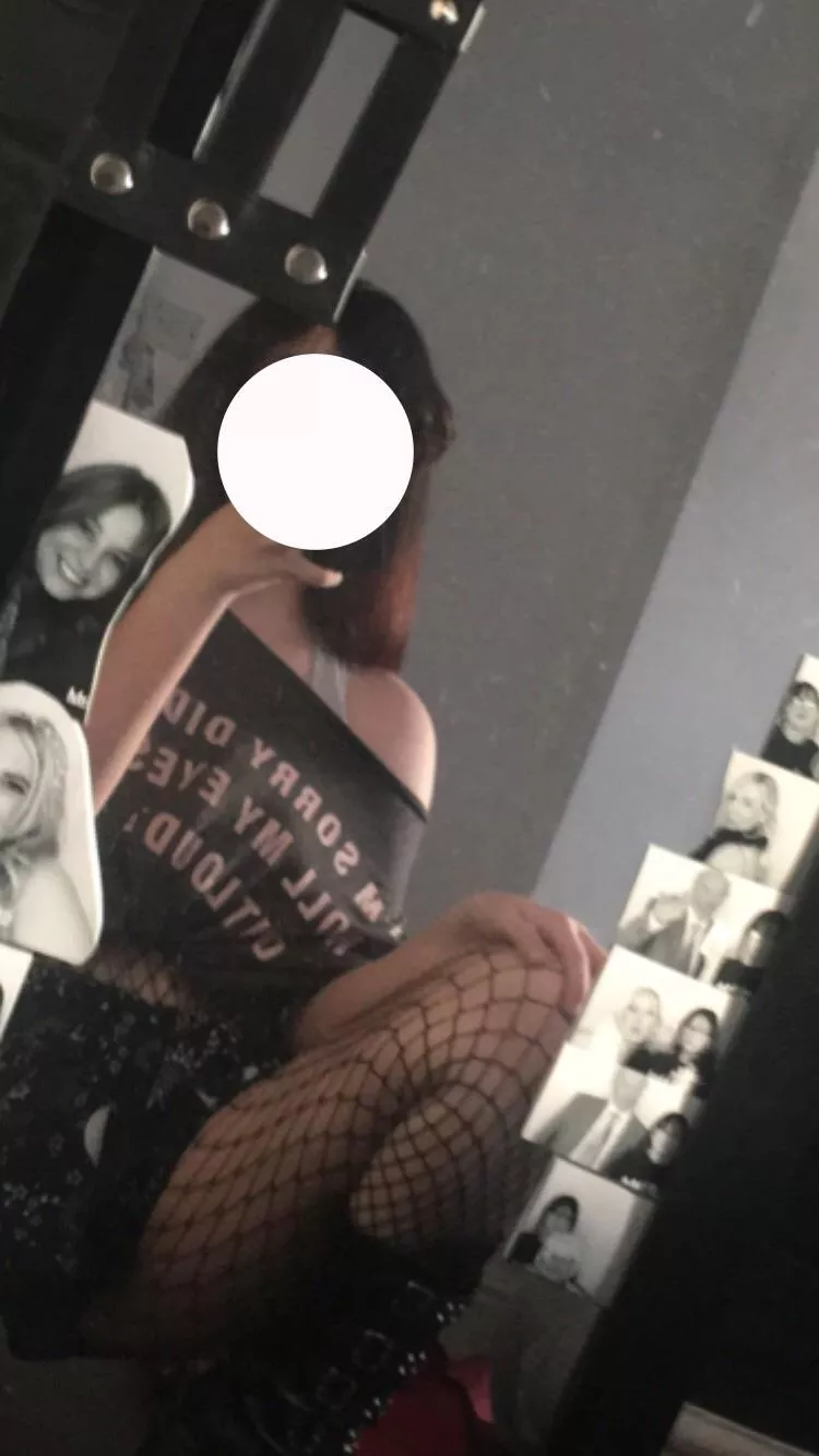 How’s this 😝 posted by E-girl_Angel