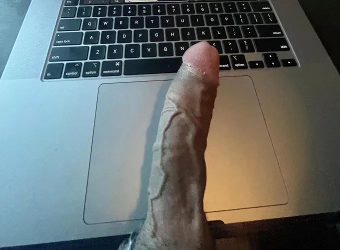 How’s this make you feel? by Zyp00