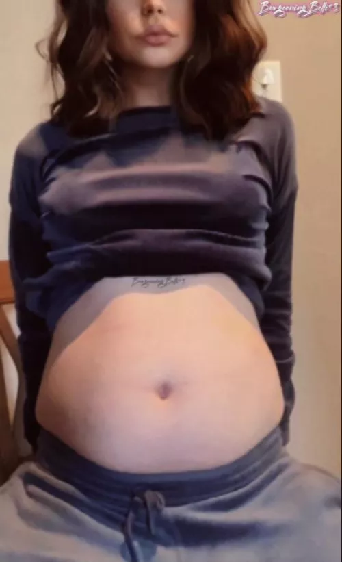 How’s this one look, darling? by ITsKendallT