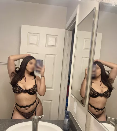 Hubby loves when I’m a slut 🥰😉 by Weplaylove