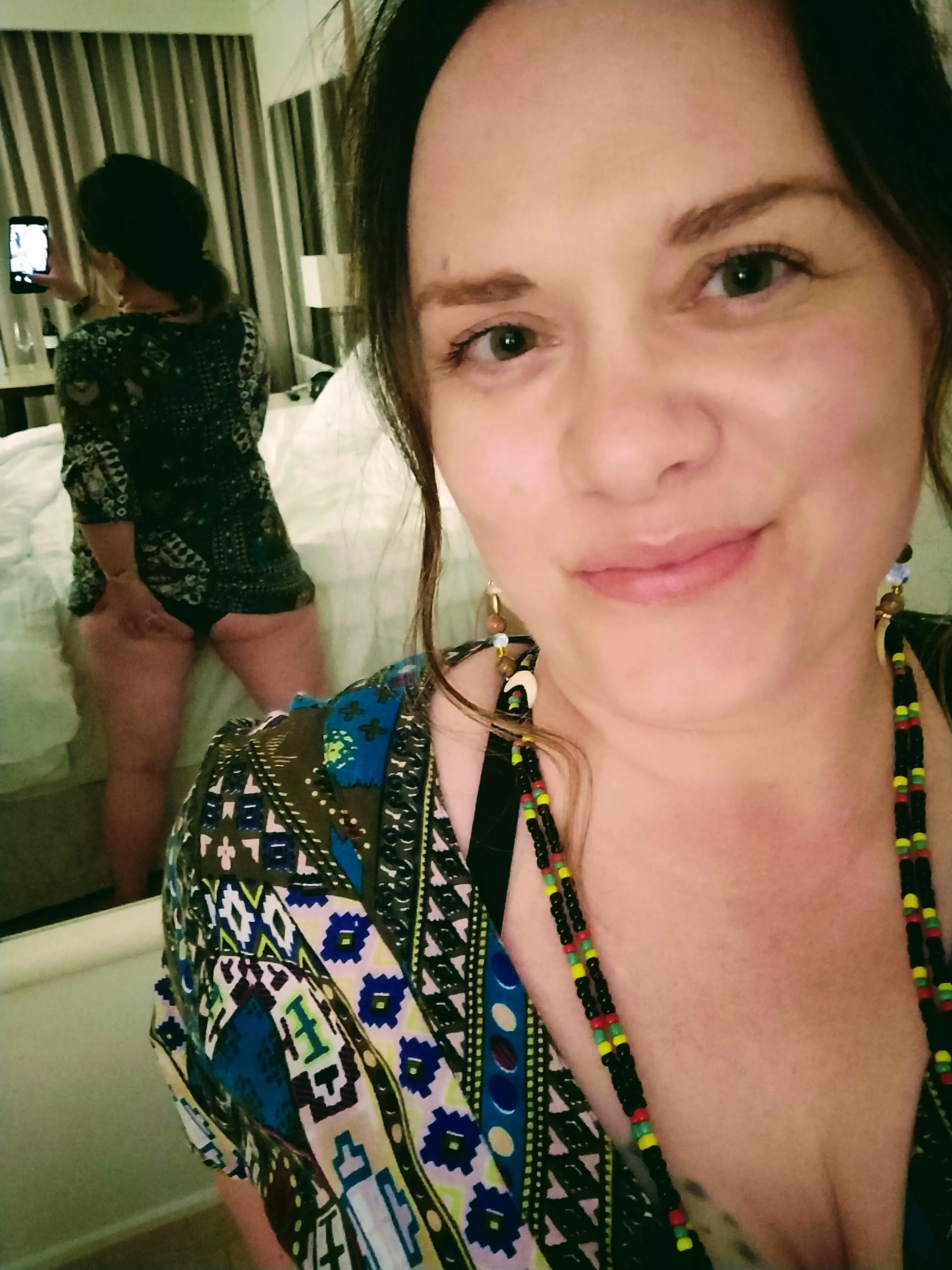 Huge mirror in Jamaica posted by Cheap_Historian_6545