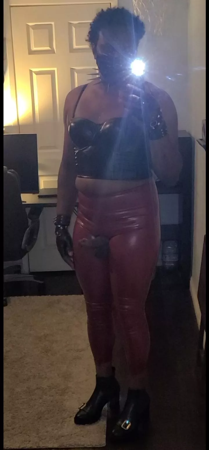 humiliate me like this posted by AlternativeMaize85