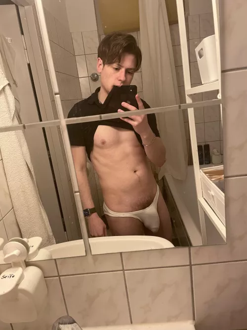 Hung comes from hanging I guess. by OnlyKivan