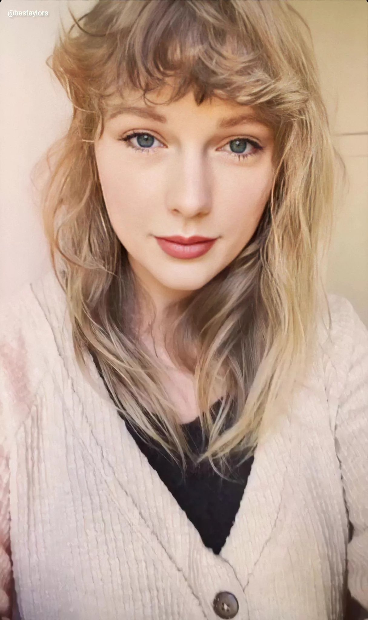 Hungover and wishing I was lying in bed with Taylor Swift right now posted by oohjustalittlebit34