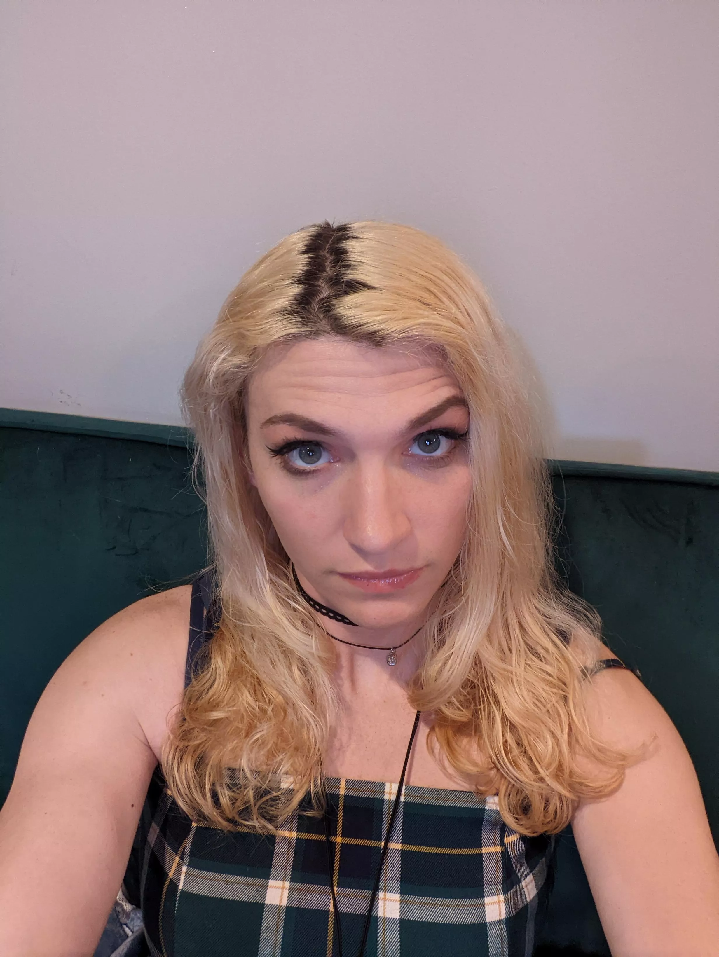 Hungry for cock tonight posted by Megan400