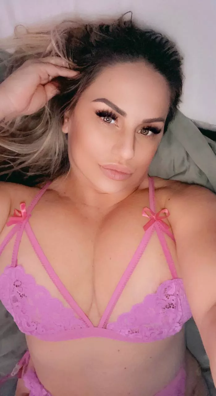 I accidently sent this picture to my husband's best friend 🙊 I'm excited to see what he responds posted by BaddieMi