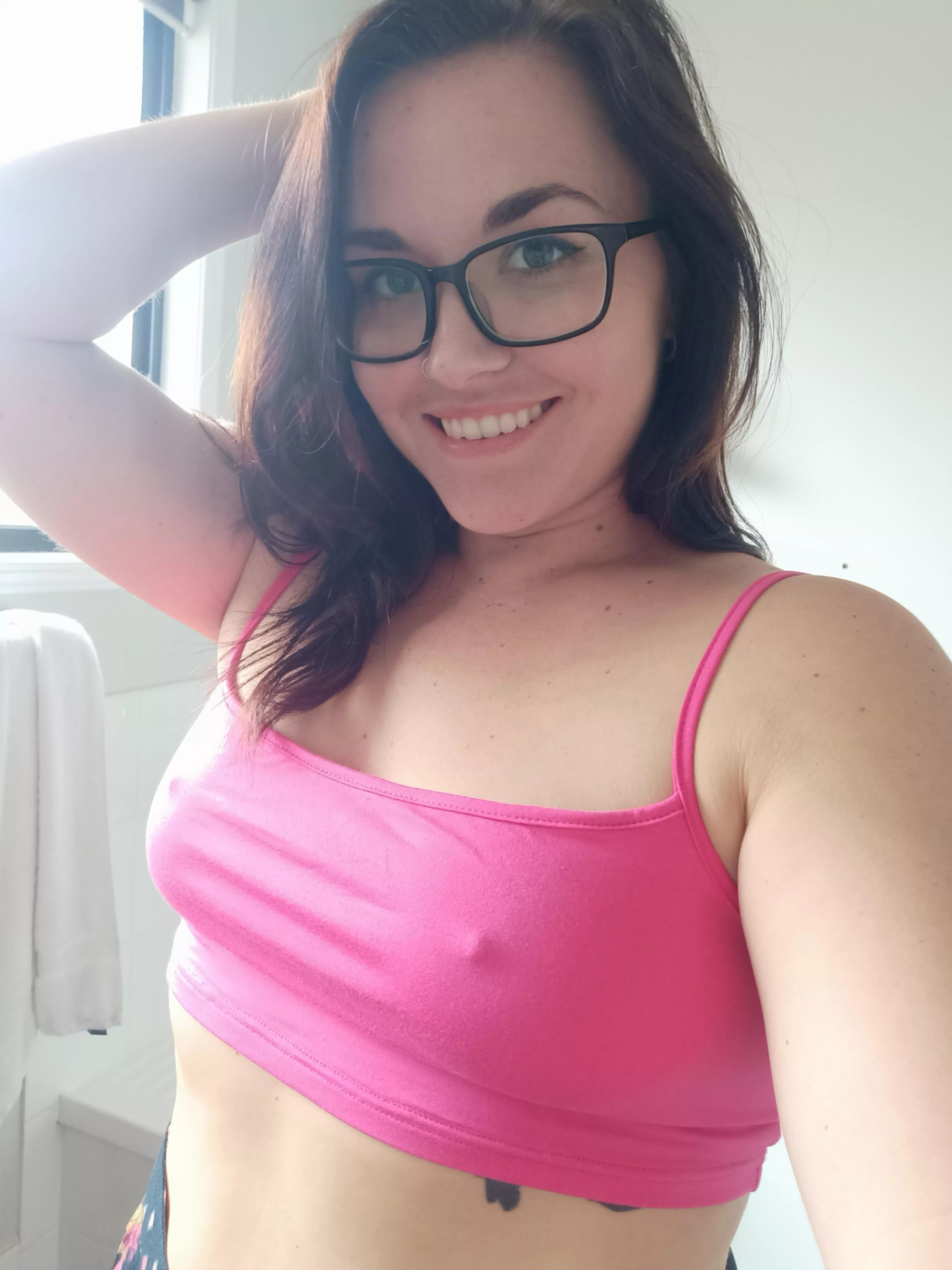 I almost wore this top out to the movies, but my doubts got the better of me, so you can all enjoy a picture of it instead 😜 posted by emmyr_osa