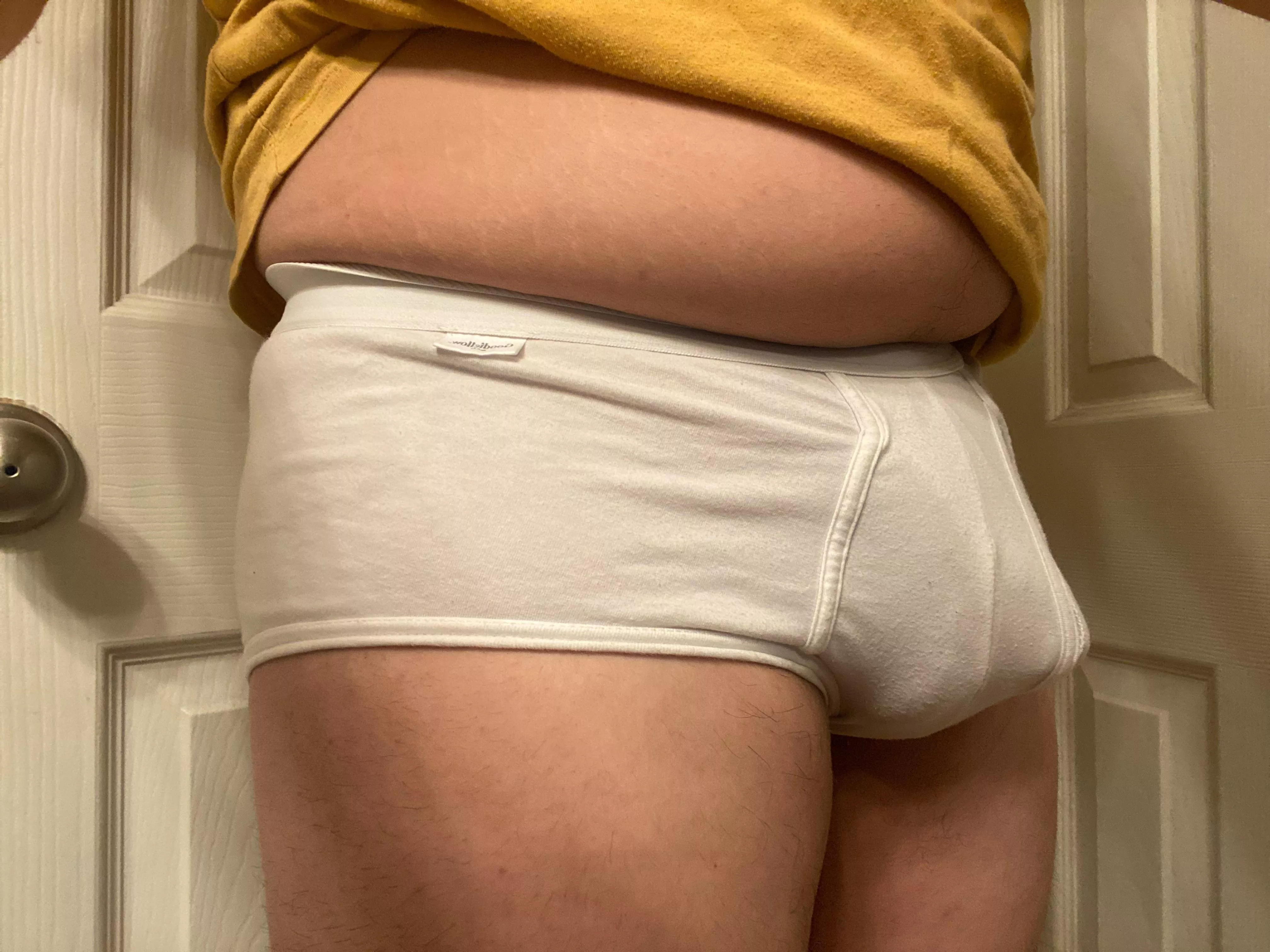 I always like to contribute to my favorite sub (m/23) posted by throwaway424-