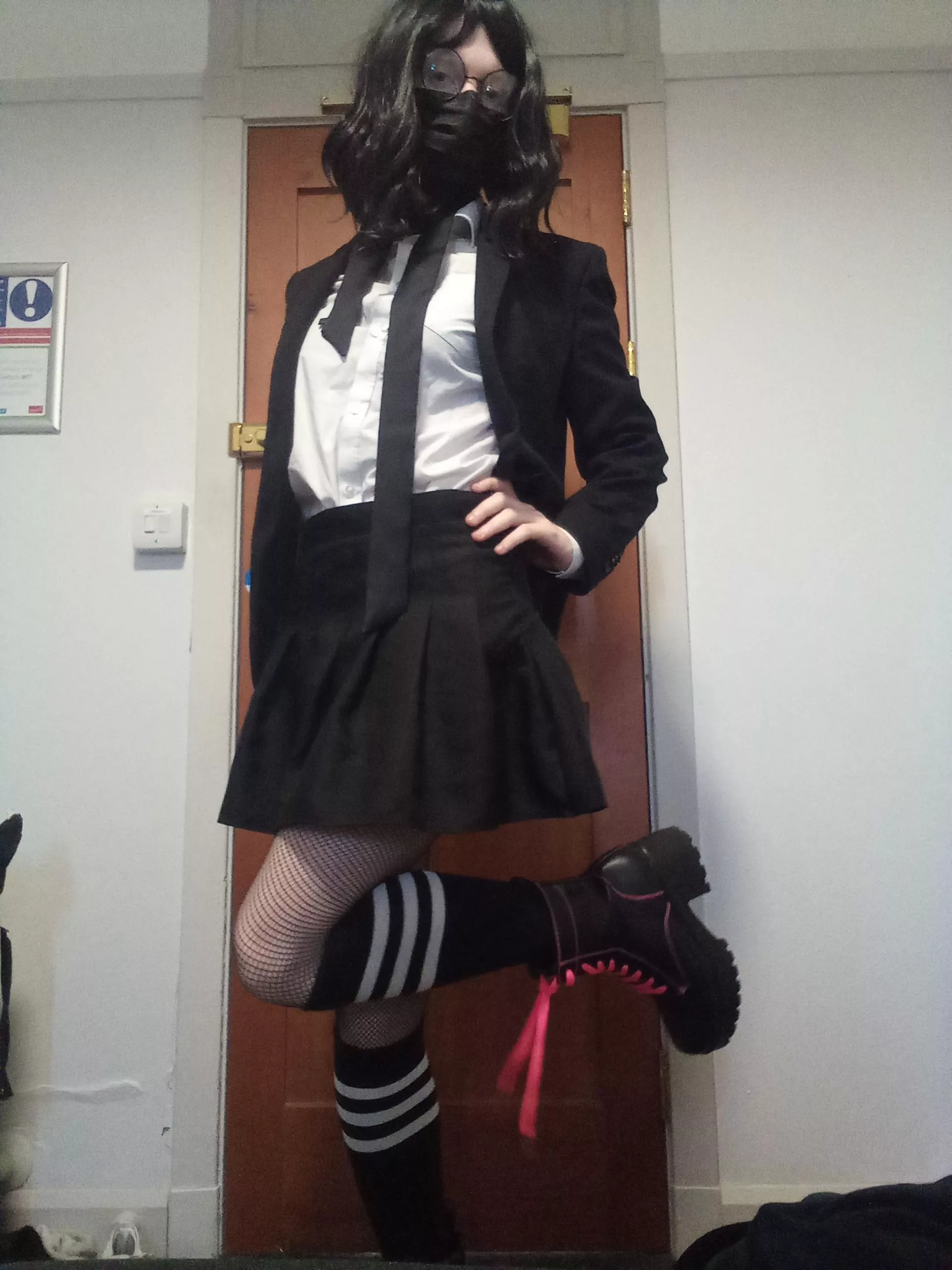 I always wanted to wear skirts to school, now I just look awkward in them! Hehe posted by Gwen_the_femme