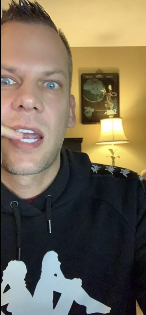 I am 41 and came out to my wife two weeks ago. I’m meandering through feelings of doubt and (semi) pride. Oh well, the future looks bright and I’m hella hopeful. Here’s me - here goes nothing! by perpetual9999