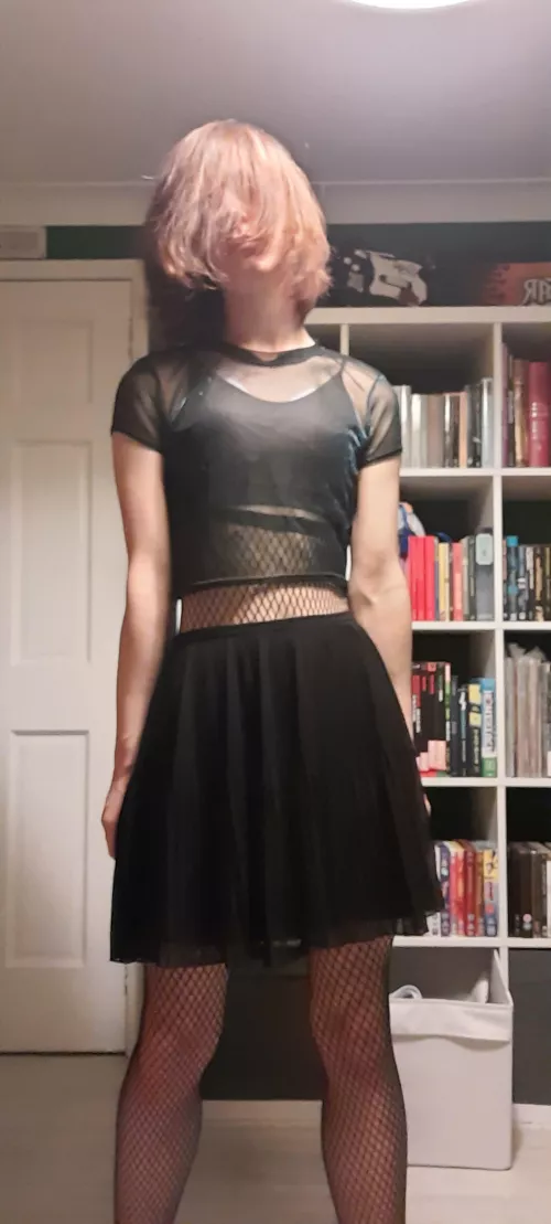 I am breathing in the light by Cutie_Rocks