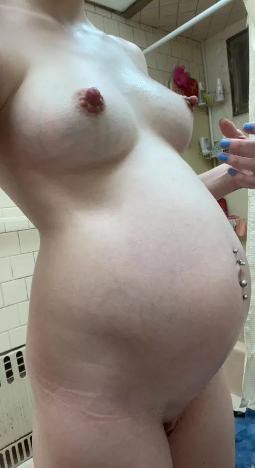 I am fetish friendly by Handimandix