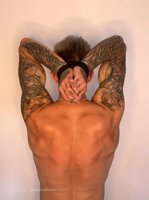 I a[m] not easy to tie down but it's worth it 😈 by Handsome_Hades