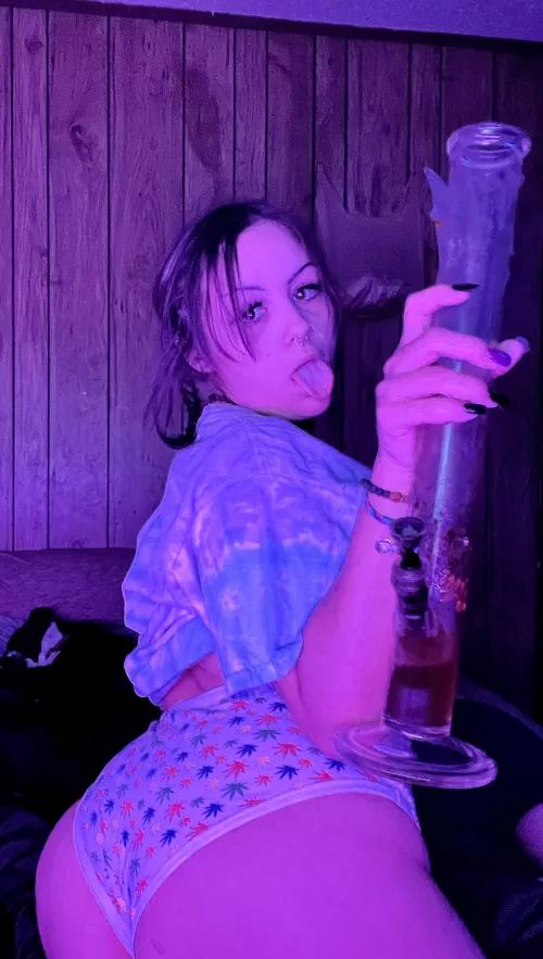 I am so ready to get totally stoned all day tomorrow(; happy 4/20 fellow potheads🍃❤️‍🔥 by btggf999