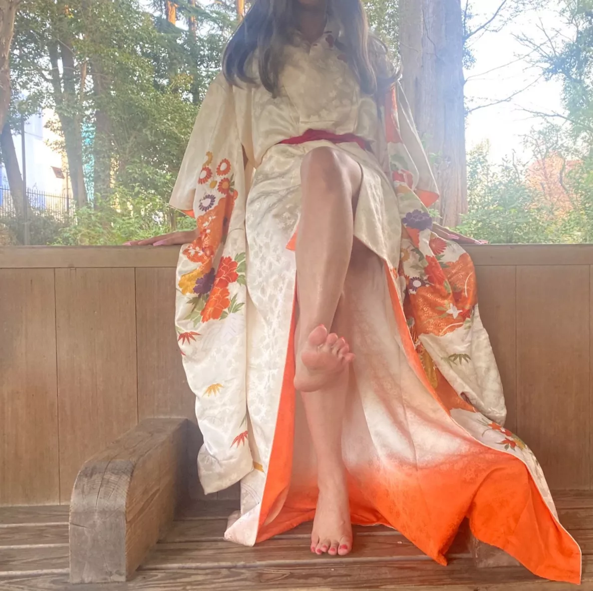 I am your foot goddess now 😈👣 posted by Tokyo_taylor_feet