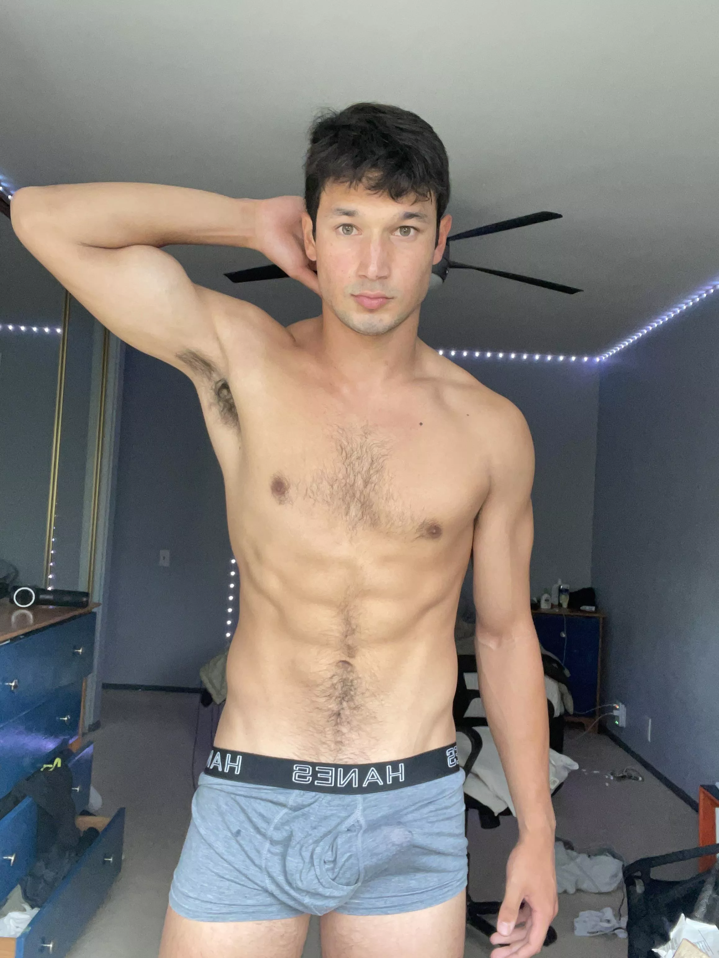 I be sweating in my room lol posted by Longjumping-Pair-816