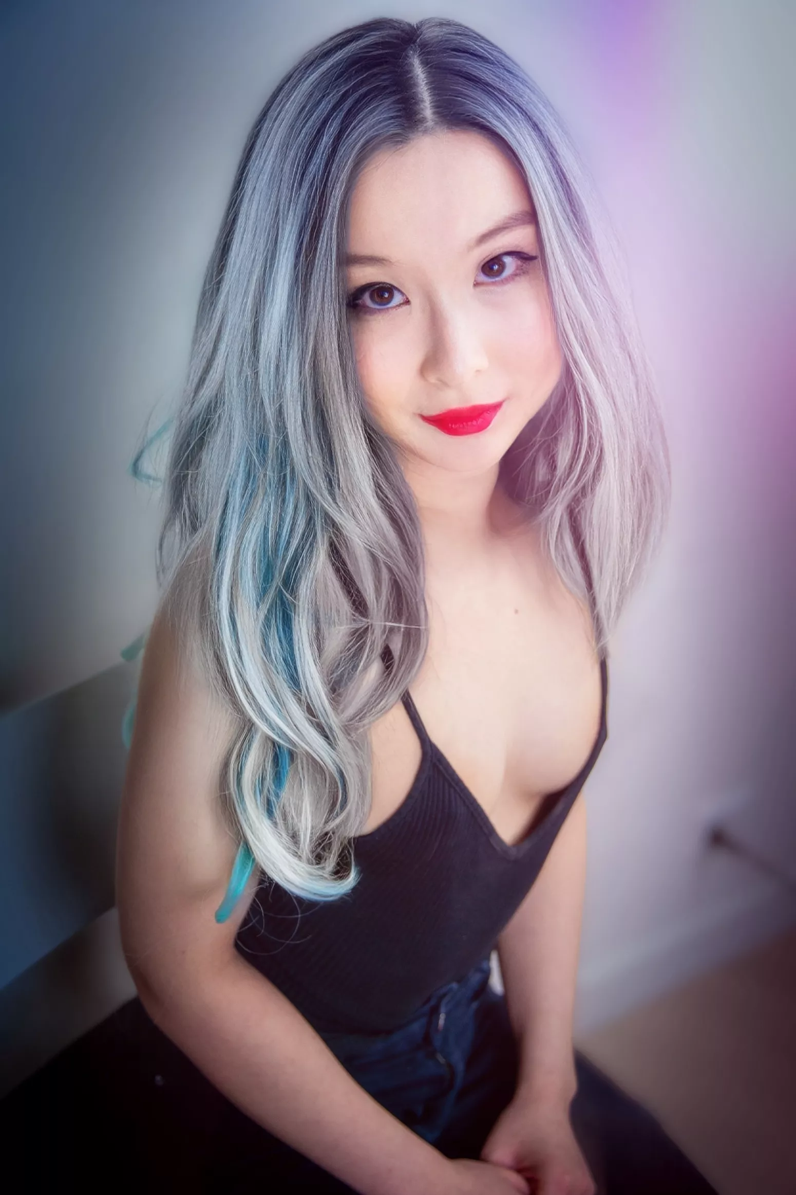 I bet you want the cleavage to go lower 😈 posted by hornyhare699