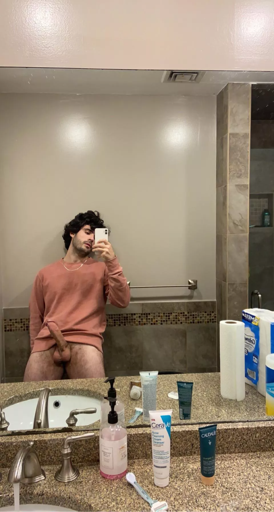 i bring you into the bathroom and you see this what you doing first posted by Nads_923