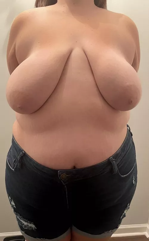 I brought enough to share with the class 😛 by JasmineBigMilkers