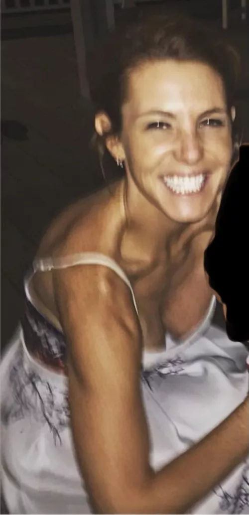 I bully my friend about his hot mom what do you think of her? DM if interested in doing Tribs and more pics by Slow_Blackberry8947