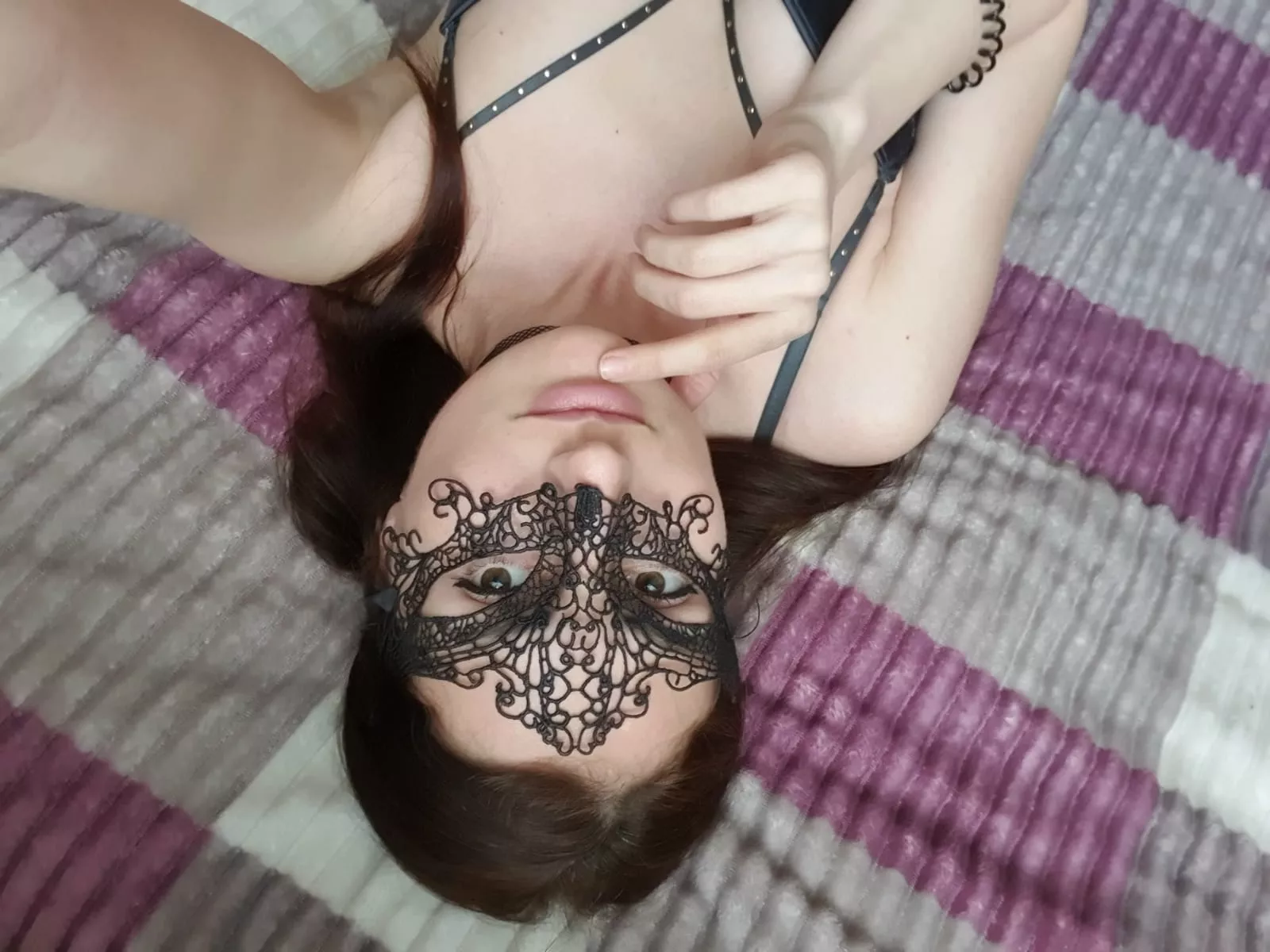 I can be yours if you find me 🇺🇦❤️😘 posted by UkraineGirlChat