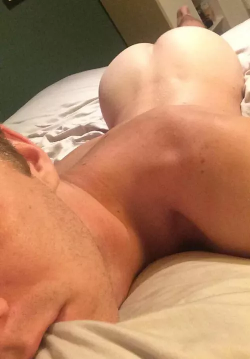 I can't promise that I'll be quiet with you inside me 😅 by RinkTwink