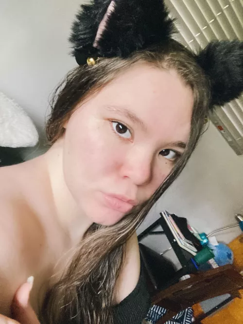 I could be your good kitty or naught kitty 🥰 by Fluffybutt20