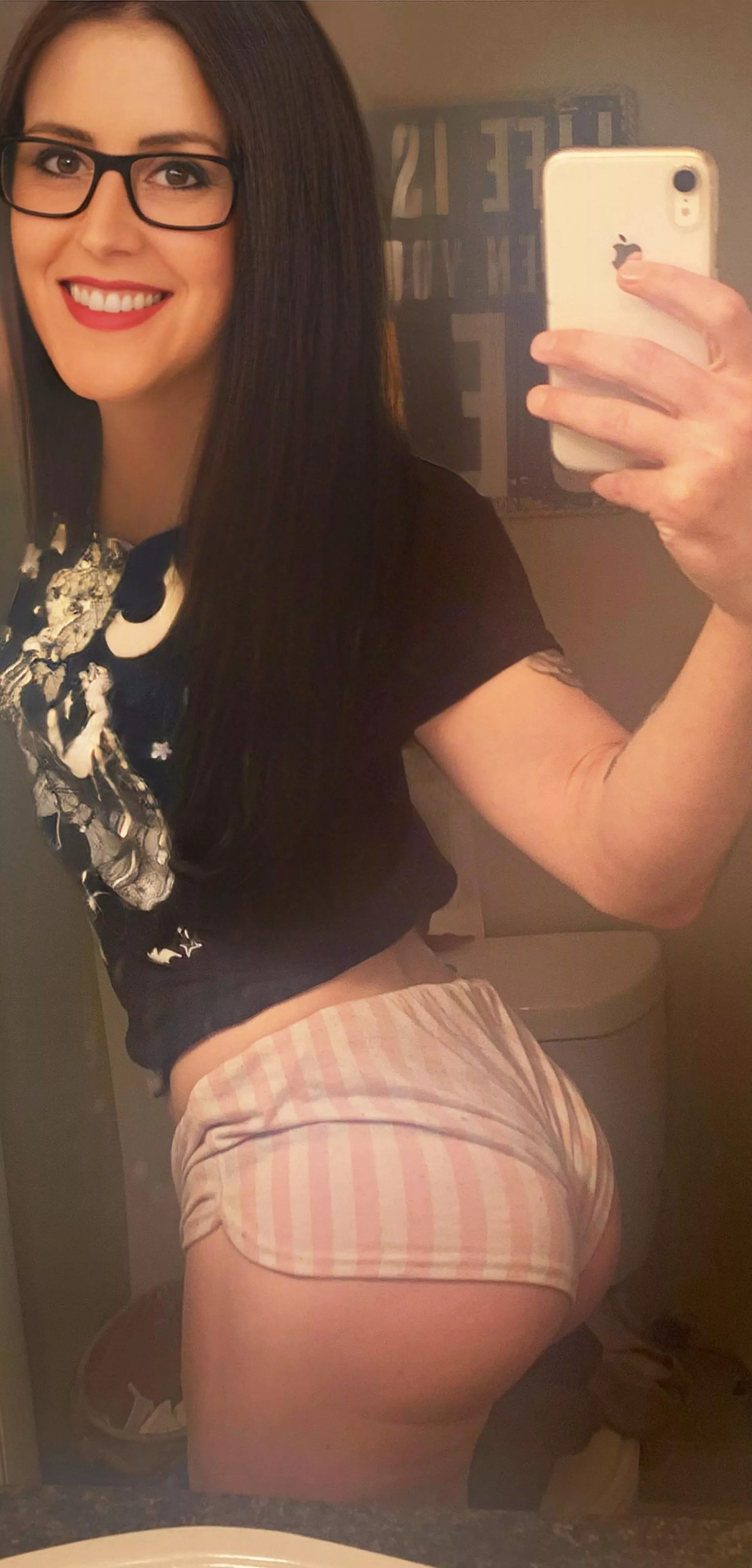 I could use a face to sit on <3 posted by No_Gate4130