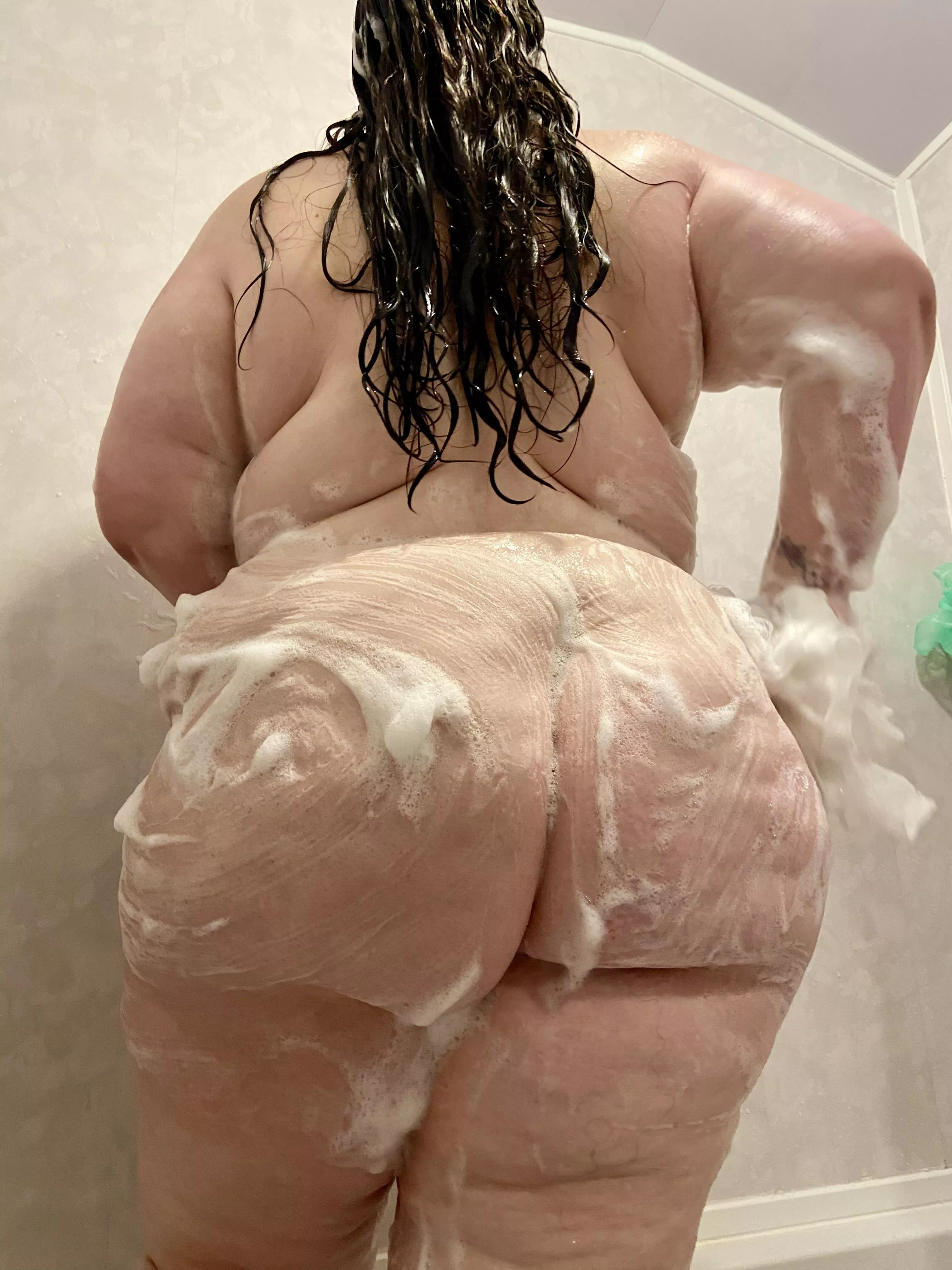 I could use a hand for the spots I’ve missed, you volunteering? posted by Nohairdontcare2548