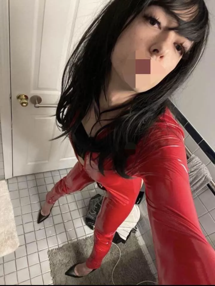 I couldn’t stay away, I needed Mistress Michelle working my ass… so this slut is back! 😘 posted by ThatSlutJiji