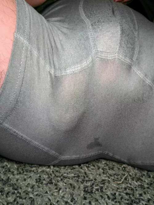 I decided to try a new angle. I think it turned out pretty hot by Ian_Irving