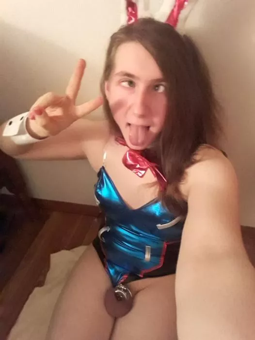 I did an ahegao. (Album on profile for anyone interested.) posted by GarbageAncient