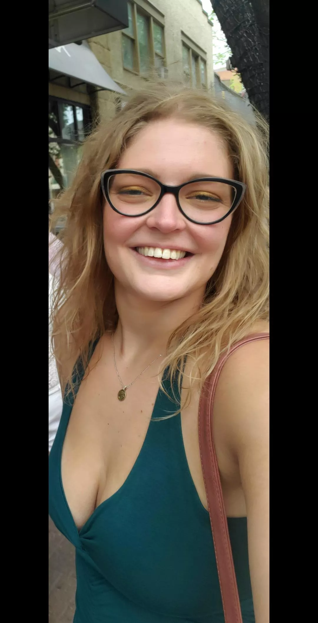 I Didnt Get Pinched Today 🍀😉💚 (30F) posted by Sunkissed7777