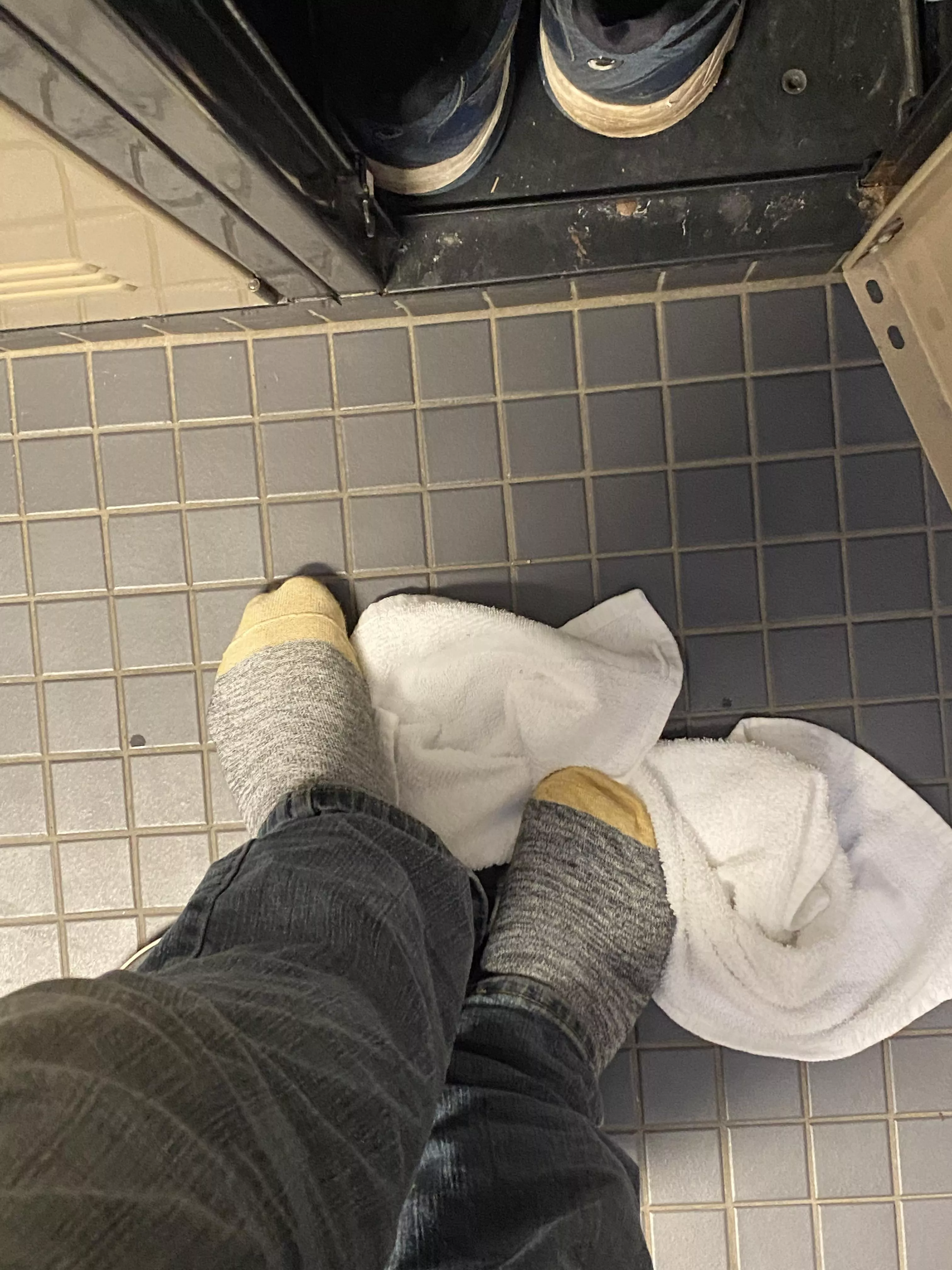 I didn’t have clean socks and had to use my cum rag socks this morning. Kind of turned me on all day 🤷‍♂️ posted by jj_225511