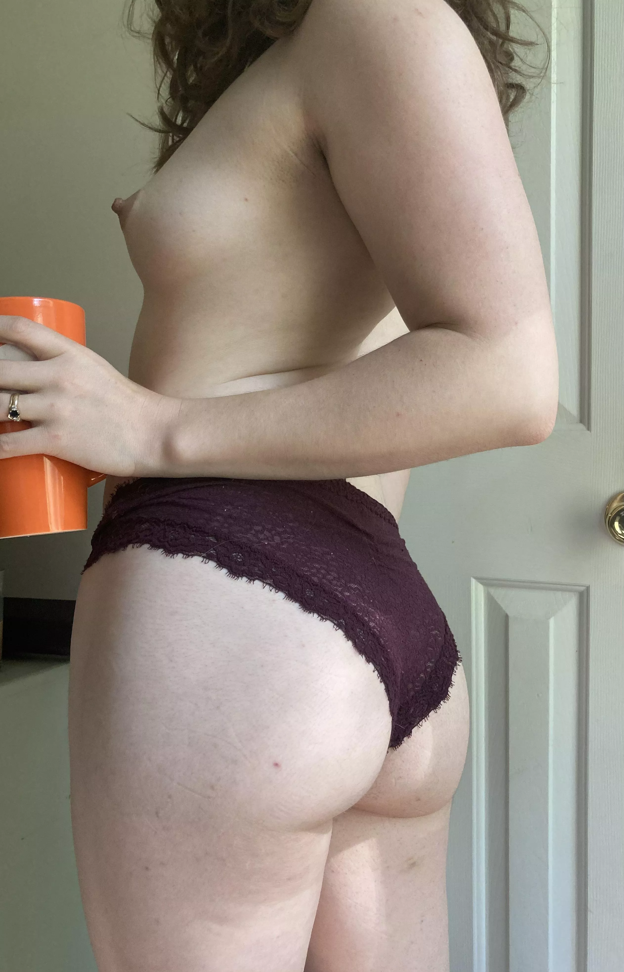 I didn’t really have a morning today, and definitely no private coffee time, but somehow I’m still awake and mostly coherent posted by play_with_kate