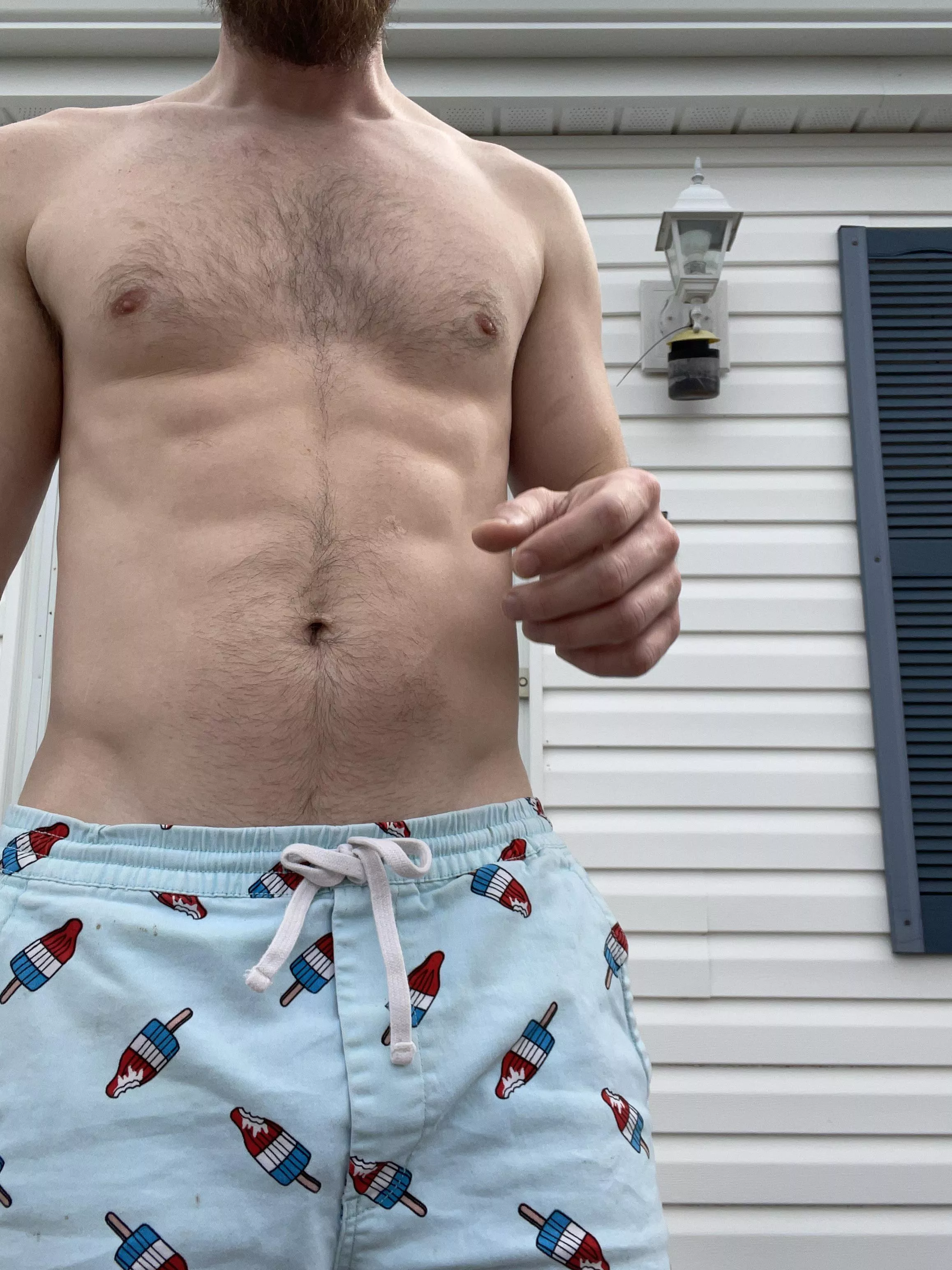 I do like a tasty popsicle 💦🤤 posted by RAHMAMM