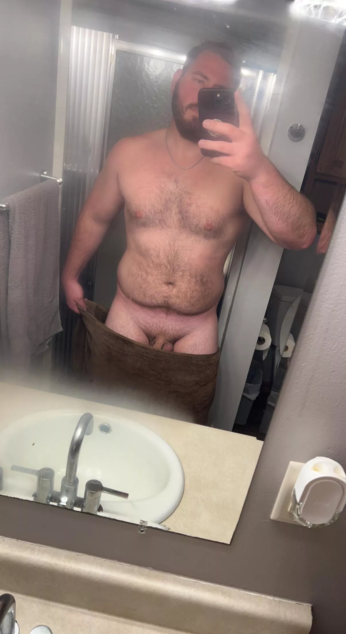 I don’t do good in this sub but it feels right posted by ilikemilfsdaily