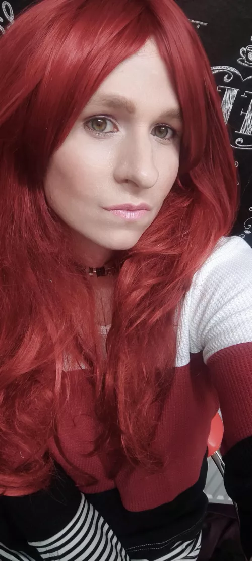 I don't even know whats in my hair probably reptile bedding 😜 by Ok_Conference1952