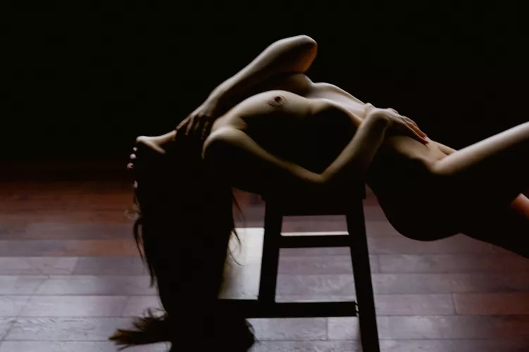 I don’t have a bf to send nudes to, so I’ll just post them for you guys | Check comments for more by materialmajority