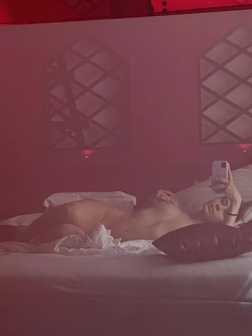 I don’t have a bf to send nudes to, so I’ll just post them for you guys by GrippingAllergy