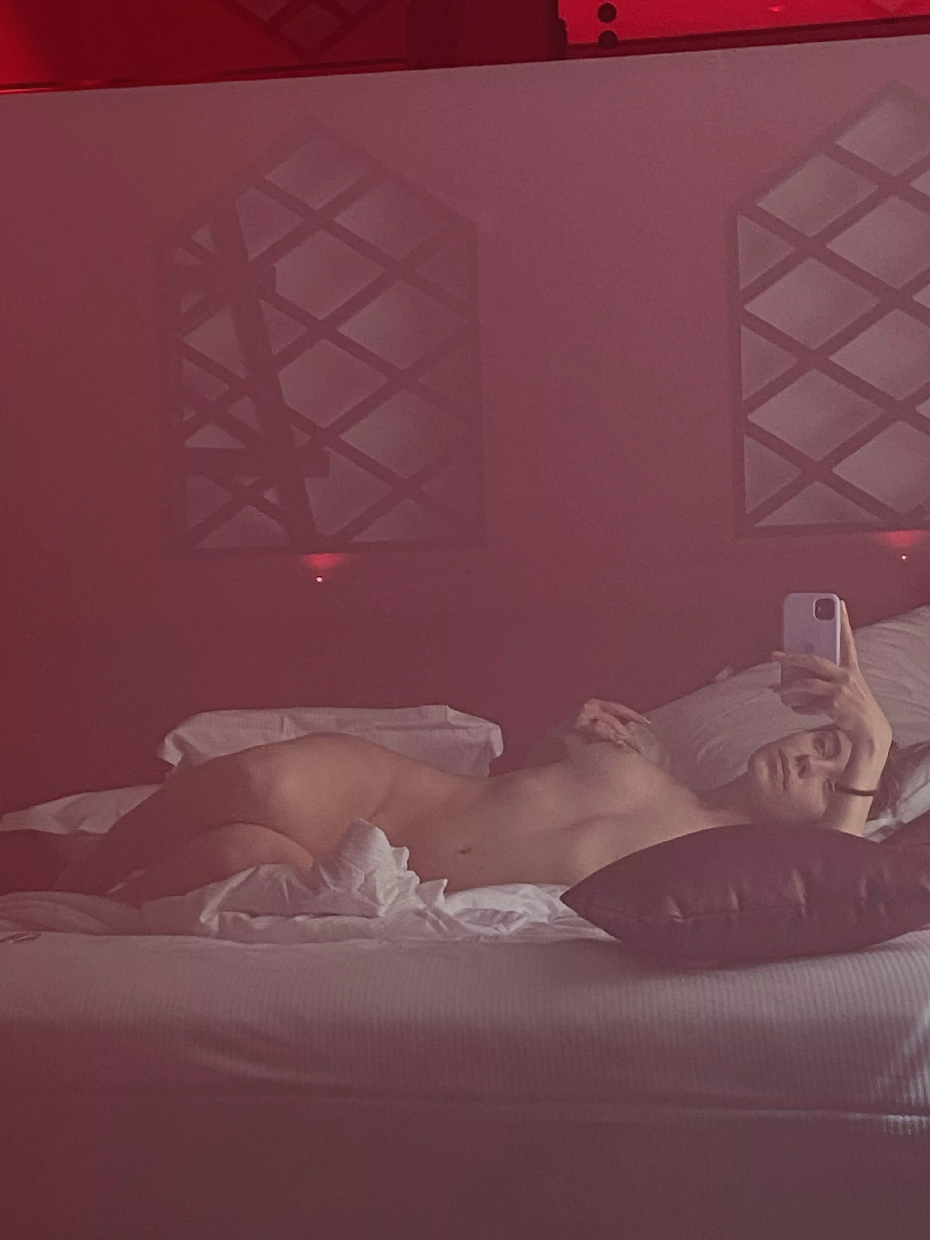 I don’t have a bf to send nudes to, so I’ll just post them for you guys posted by GrippingAllergy