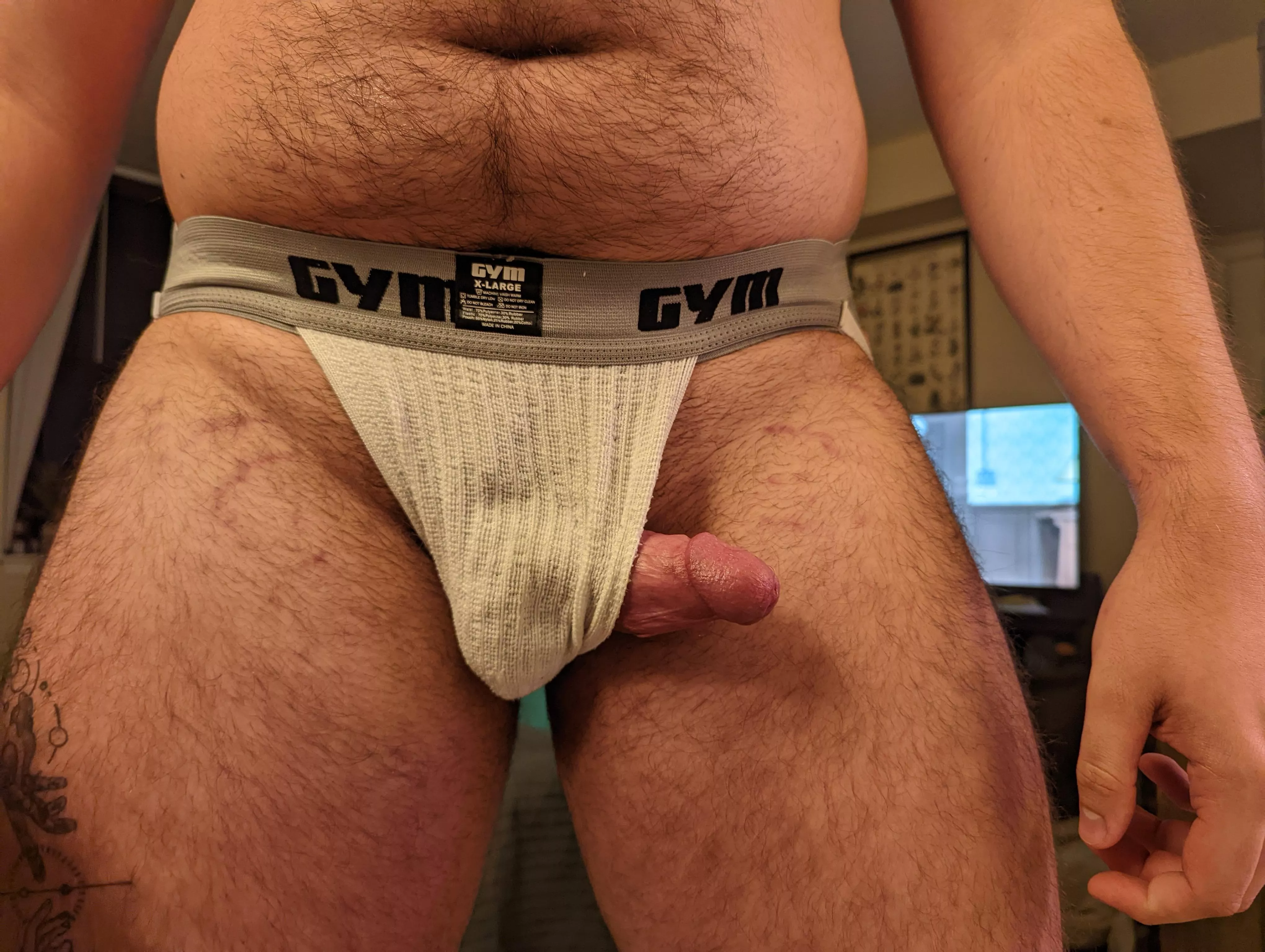 I don't have anyone to send my spicy post-gym pics to, so I figured I'd post it here 😁 posted by Extreme-Bee3378