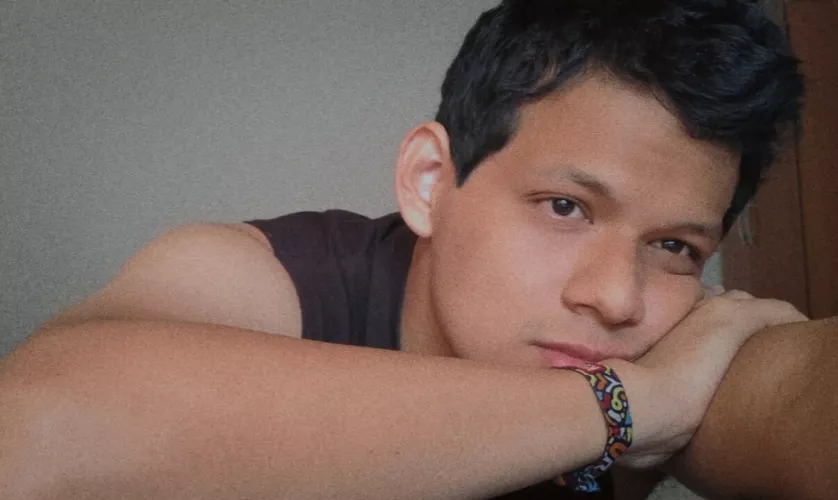 I don't know what to do. Sundays are so boring by dararchi