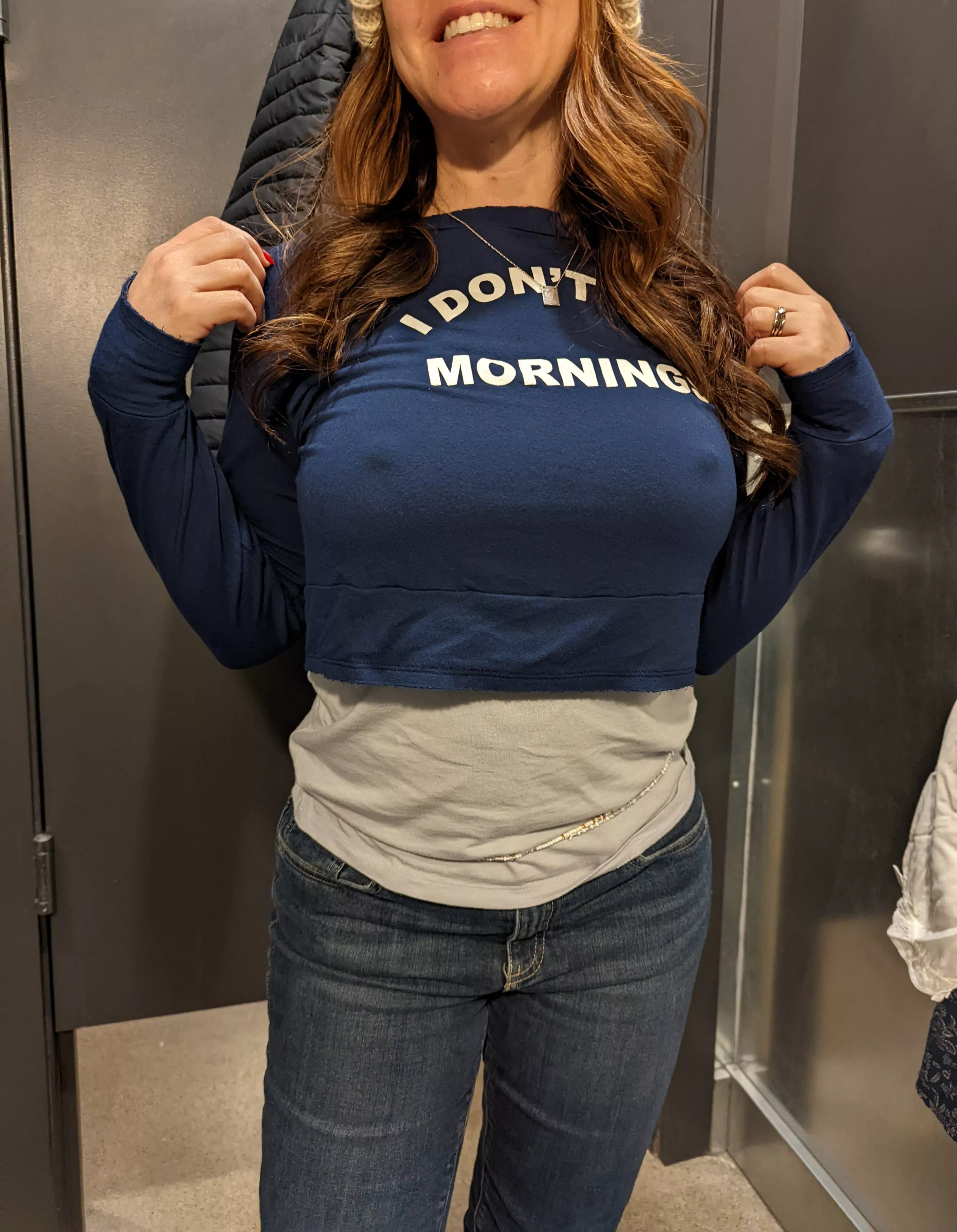 I don't like mornings... 🤭 posted by hottmomof2