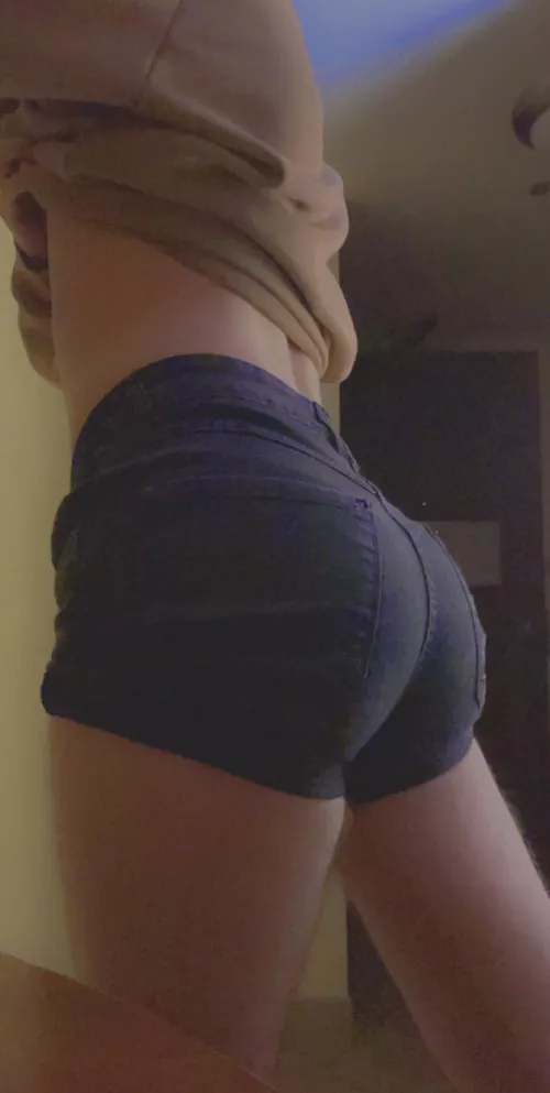 I don’t think this is just a phase anymore… by sissymaxxxxx