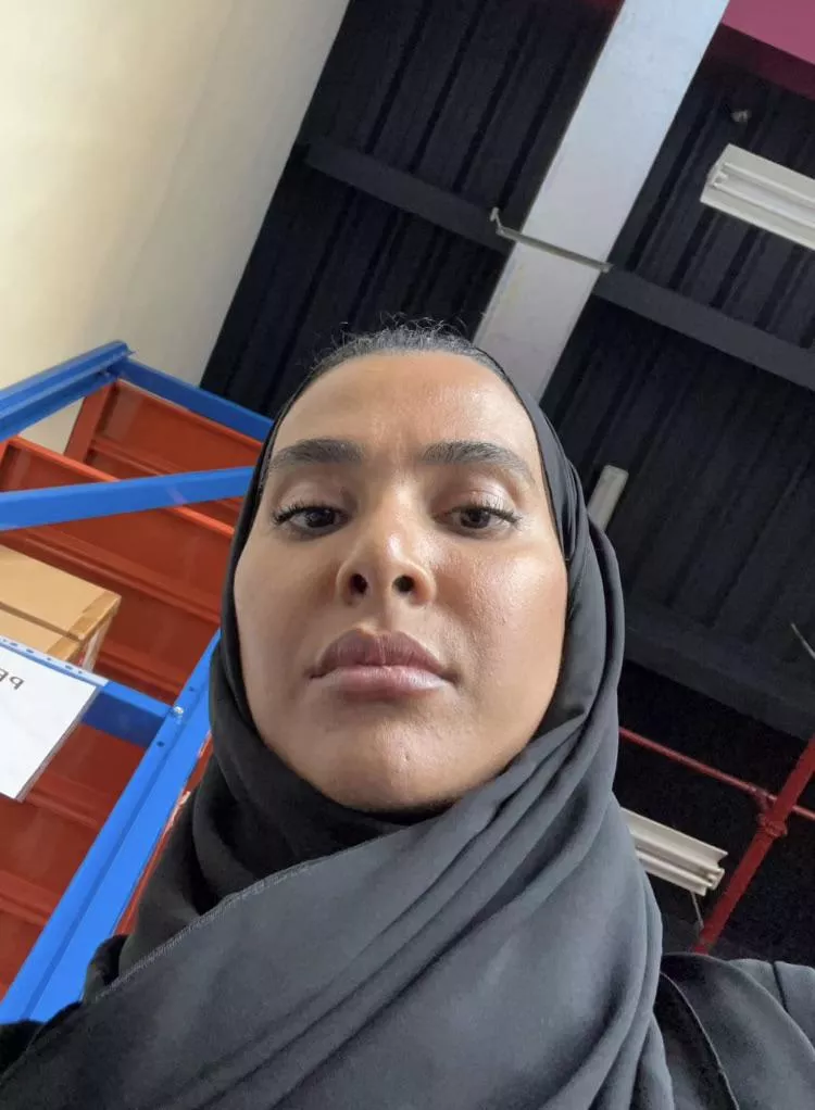 😈💦😝I downloaded a app which takes a secret pic of someone if they try unlocking your phone. I left my phone and came back half an hour later and i found this pic of my auntie on the app, which means she was trying to snoop on my phone lol. She d posted by CopyAway8314